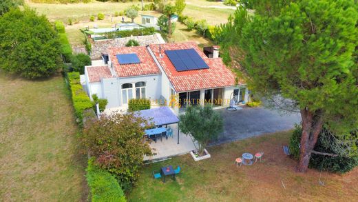Luksusowy dom w Saint-Hilaire-de-Lusignan, Lot-et-Garonne