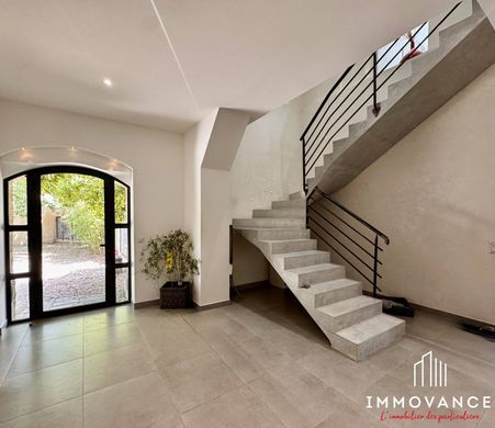 Casa de lujo en Adissan, Herault