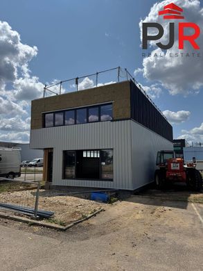 Office in Essey-lès-Nancy, Meurthe et Moselle