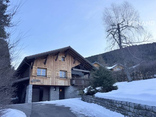 Casa de lujo en Les Carrys, Ain