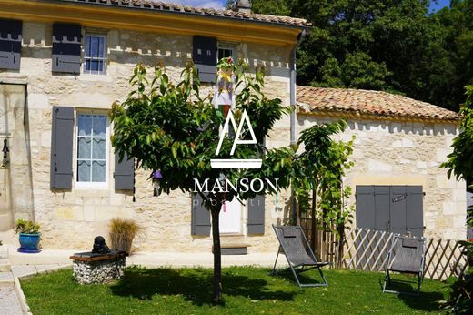 Maison de luxe à Galgon, Gironde