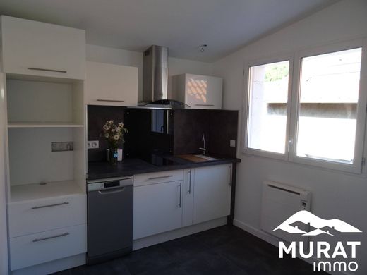 Жилой комплекс, Royat, Puy-de-Dôme