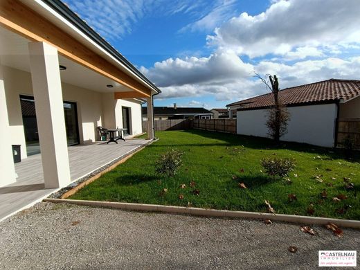 Luxus-Haus in Castelnau-d'Estrétefonds, Haute-Garonne