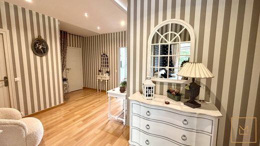 Apartment in Caen, Calvados