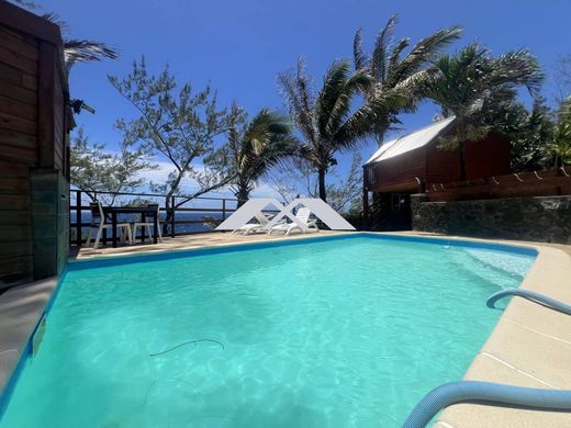 Complexes résidentiels à Saint-Joseph, Réunion