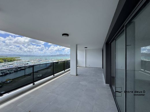 Apartment / Etagenwohnung in Fort-de-France, Martinique
