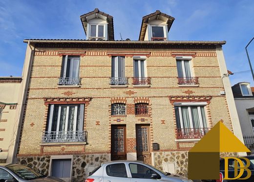 Luxury home in Alfortville, Val-de-Marne