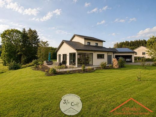 Casa de lujo en Bruyères, Vosgos