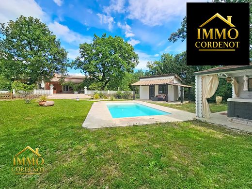 Luxury home in Garéoult, Var