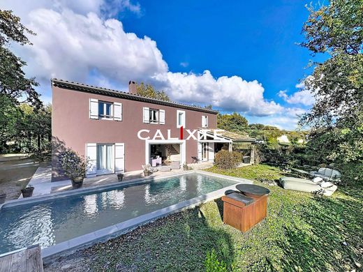 호화 저택 / Callian, Var