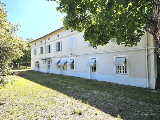 Luxury home in Saint-Sulpice-la-Pointe, Tarn