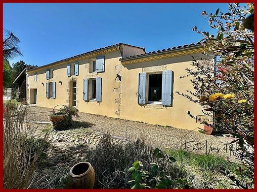 Luxury home in Langon, Gironde