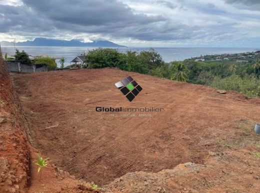 地皮  Punaauia, Îles du Vent