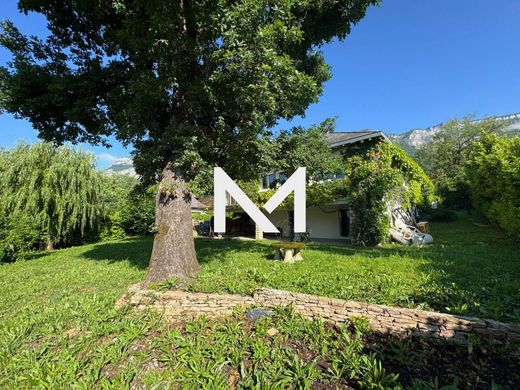 Πολυτελή κατοικία σε Saint-Ismier, Isère