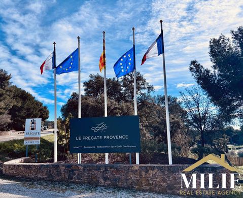 Appartement à Saint-Cyr-sur-Mer, Var