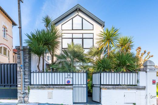 Luxury home in Biarritz, Pyrénées-Atlantiques