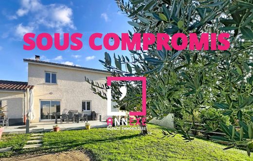 Maison de luxe à Fontaines-Saint-Martin, Rhône