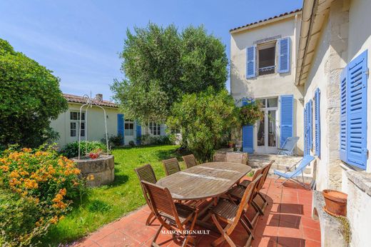 ‏בתי יוקרה ב  Saint-Martin-de-Ré, השראנט הימי