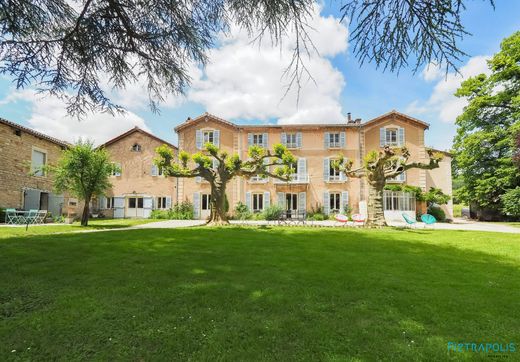 Luxury home in Villefranche-sur-Saône, Rhône