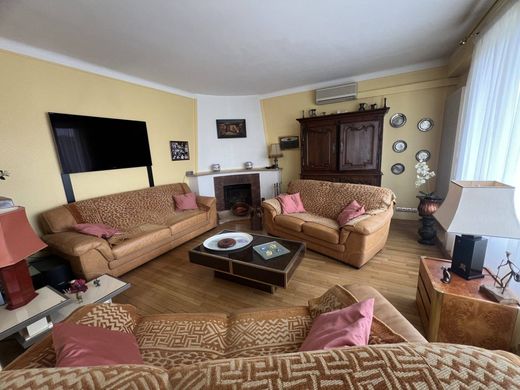 Luxury home in Sartrouville, Yvelines