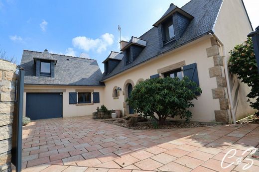 Luxury home in Combrit, Finistère