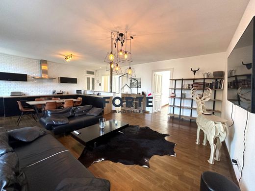 Complexes résidentiels à Esch-sur-Alzette, Canton d'Esch-sur-Alzette