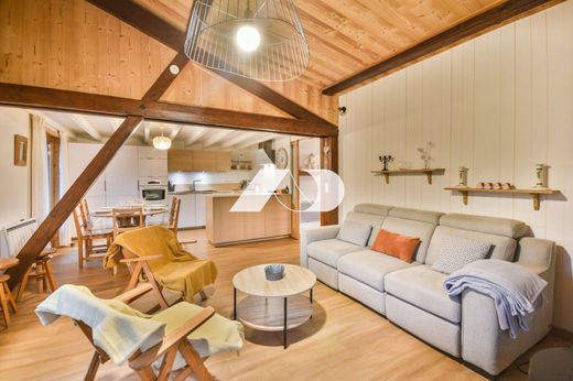 Apartment / Etagenwohnung in Les Gets, Haute-Savoie