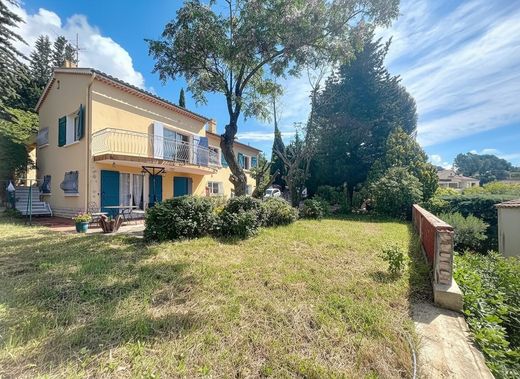 Luxury home in La Garde, Var