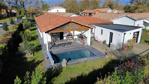 Luksusowy dom w Soustons, Landes