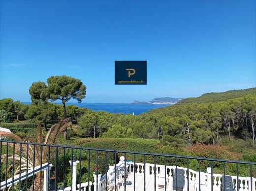 Luxury home in Saint-Cyr-sur-Mer, Var