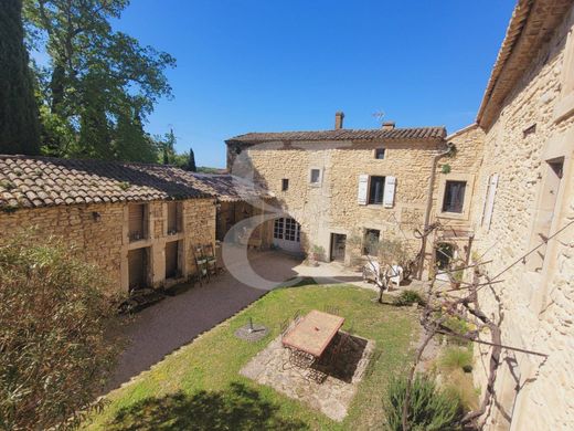 Luxury home in Grignan, Drôme