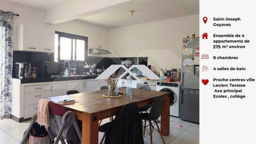 Saint-Joseph, Réunionのアパートメント・コンプレックス