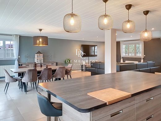 Luxury home in Hamblain-les-Prés, Pas-de-Calais