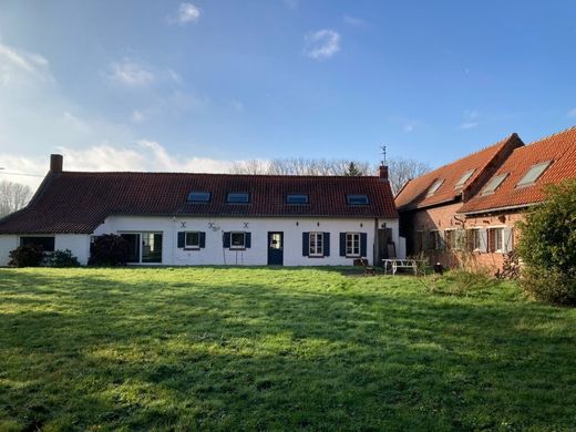 Luxury home in Templeuve-en-Pévèle, North