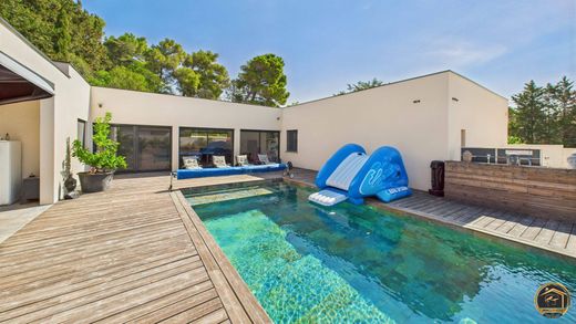 Luxury home in Narbonne, Aude