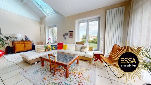 Casa de luxo - Feucherolles, Yvelines