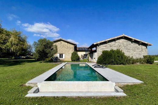 Luxury home in Alixan, Drôme