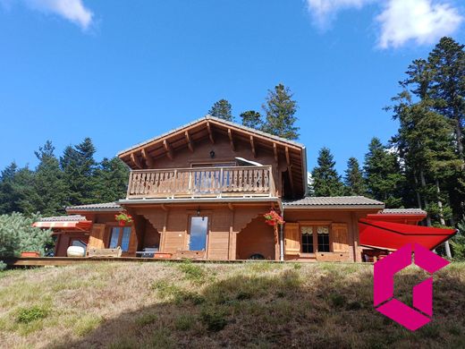 ‏בתי יוקרה ב  לה שמבון-סיר-ליניון, Haute-Loire