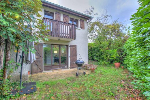 Casa de luxo - Ferney-Voltaire, Ain