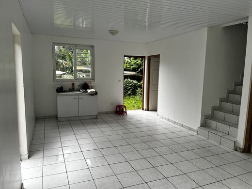 Элитный дом, Paea, Îles du Vent