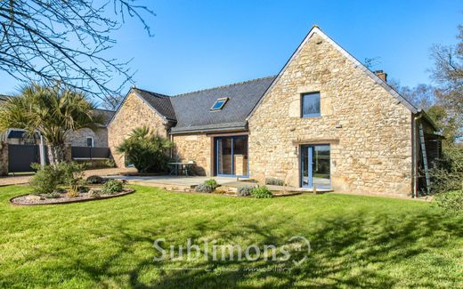 Luxury home in Brech, Morbihan