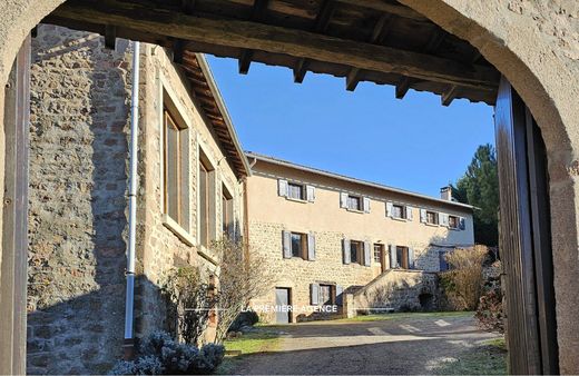 Luxury home in Vindry-sur-Turdine, Rhône