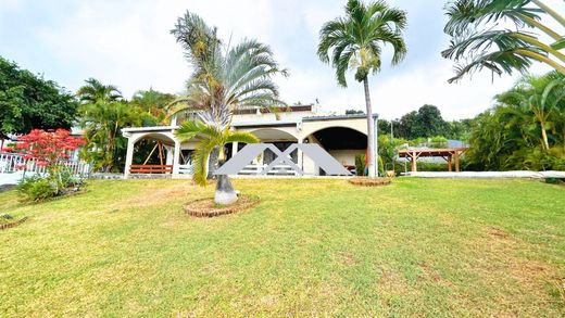 Элитный дом, La Possession, Réunion