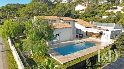 Luxury home in Les Issambres, Var