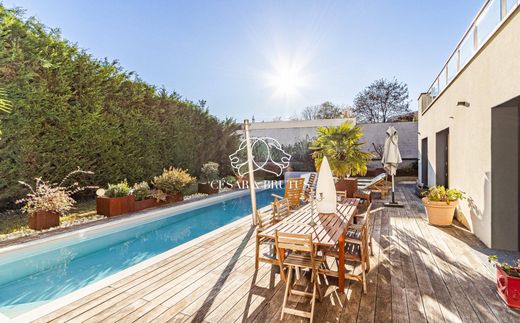 Luxury home in Lyon, Rhône