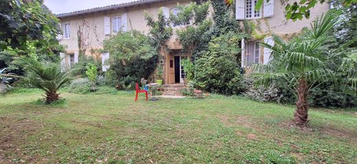 Luxury home in Seissan, Gers