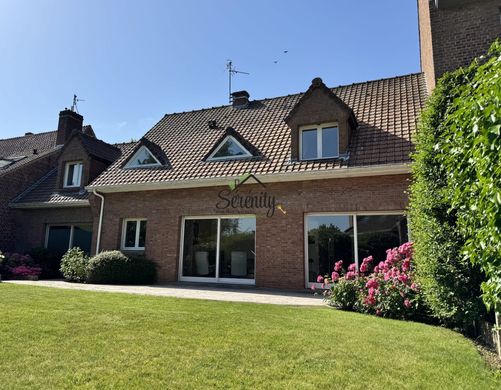 Luxury home in Marcq-en-Barœul, North