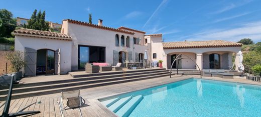 Luxe woning in Les Issambres, Var