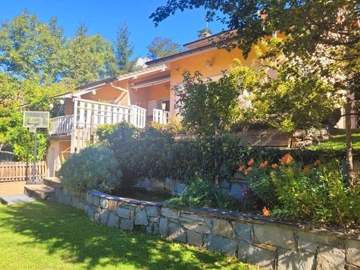 Luksusowy dom w Saint-Michel-de-Maurienne, Savoy