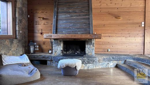 Casa di lusso a Les Carroz-d'Arâches, Alta Savoia